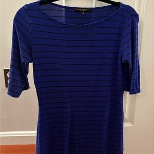 Green Envelope Women's Blue Striped Short Sleeve Top